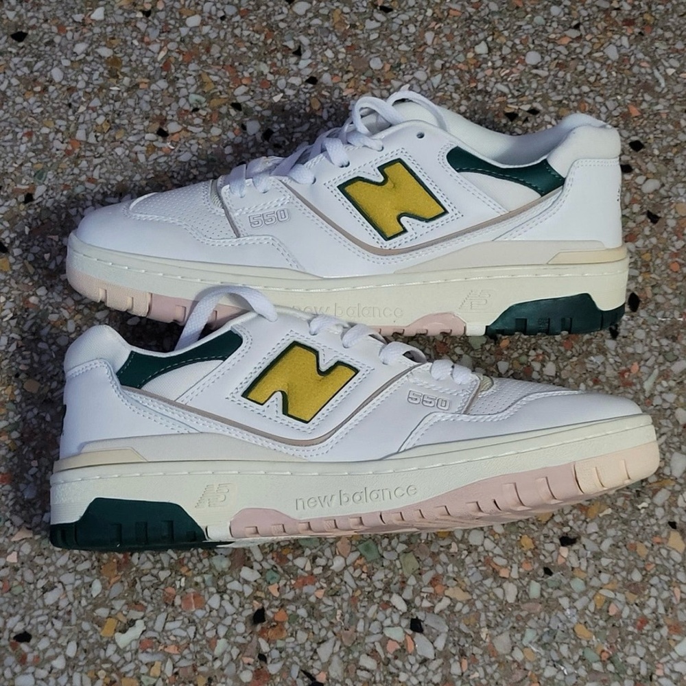 New Balance 550